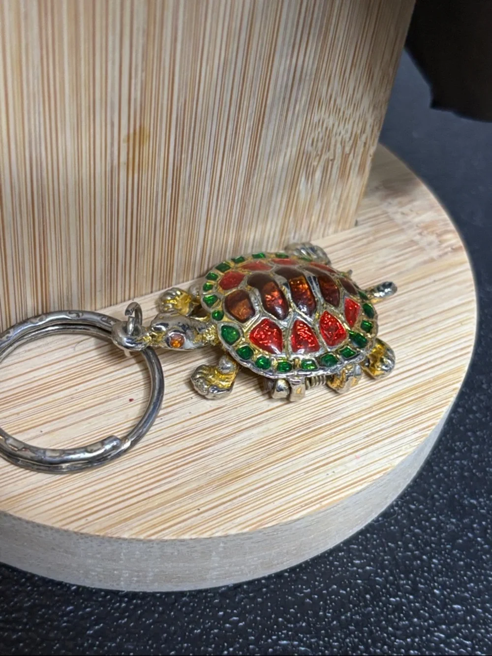 Vintage Bangkok Thailand Turtle Enamel Gold Tone Key Chain Fob Locket Hinged Box